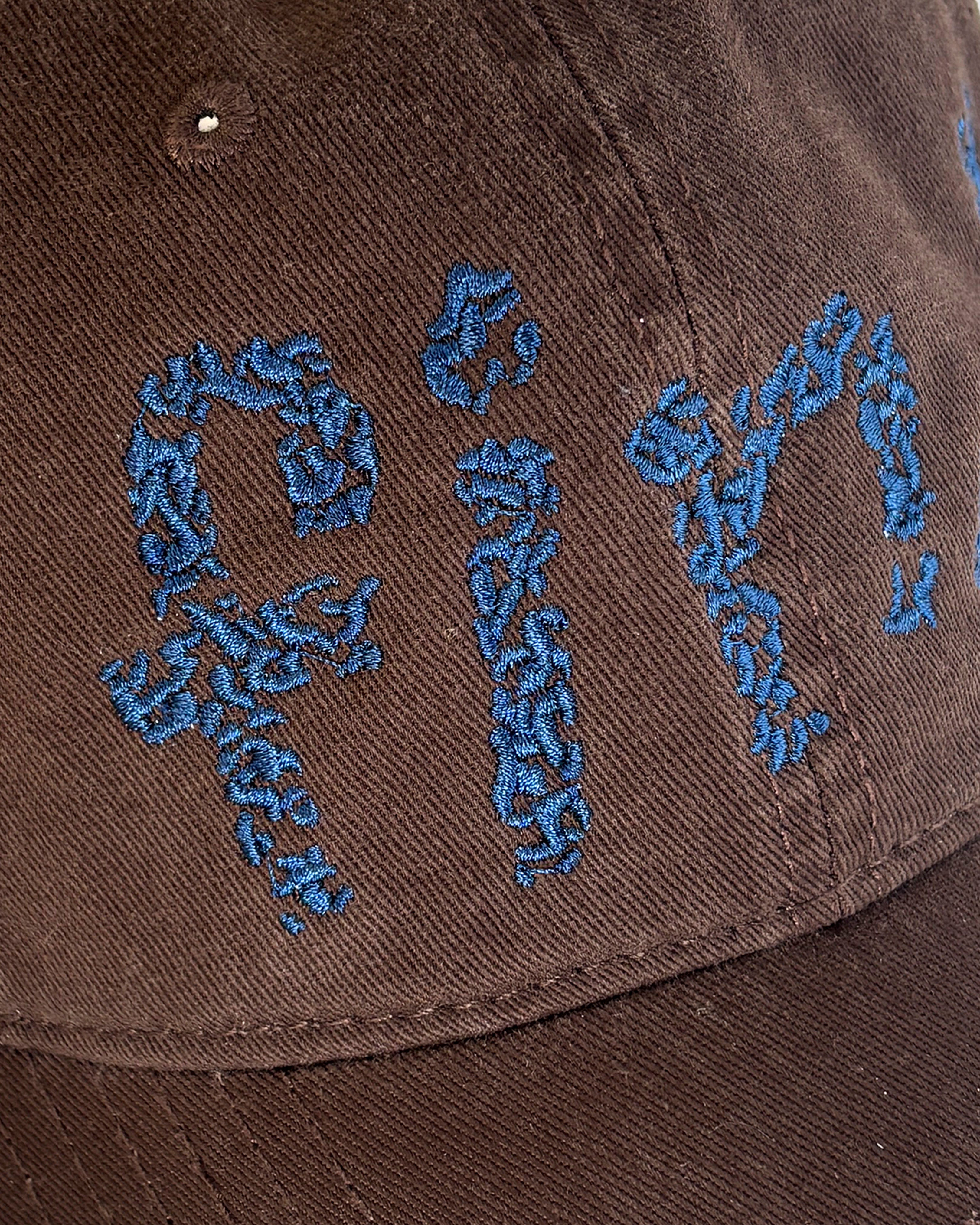 Find Hat
